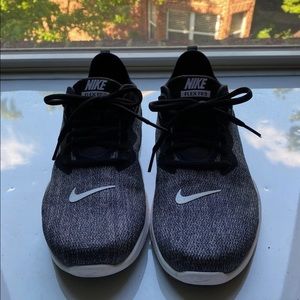 Nike FlexTR9